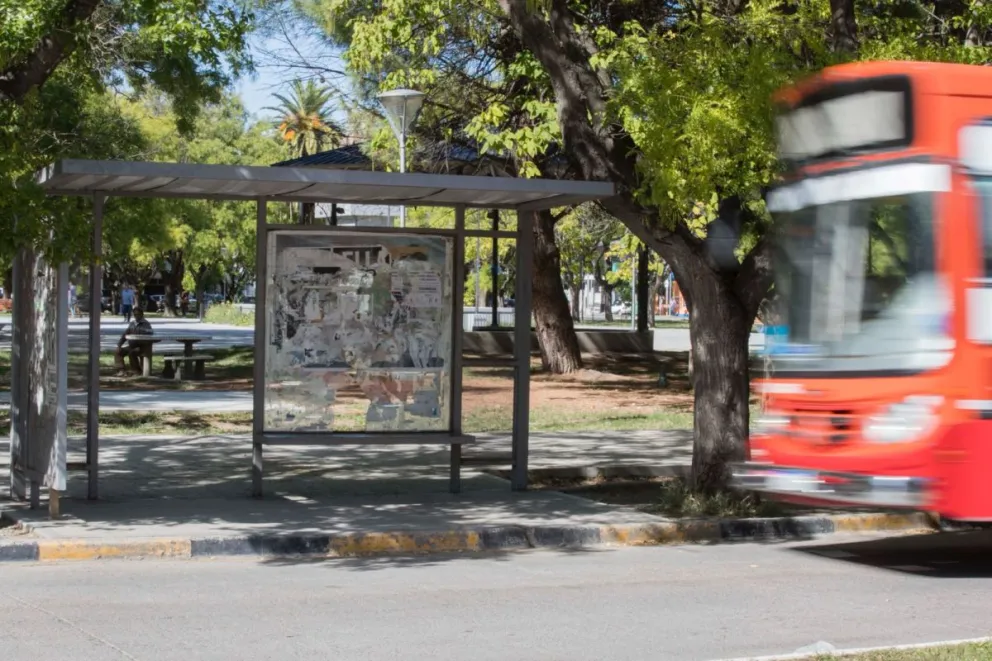 Weretilneck aseguró el subsidio provincial al transporte para todo el año