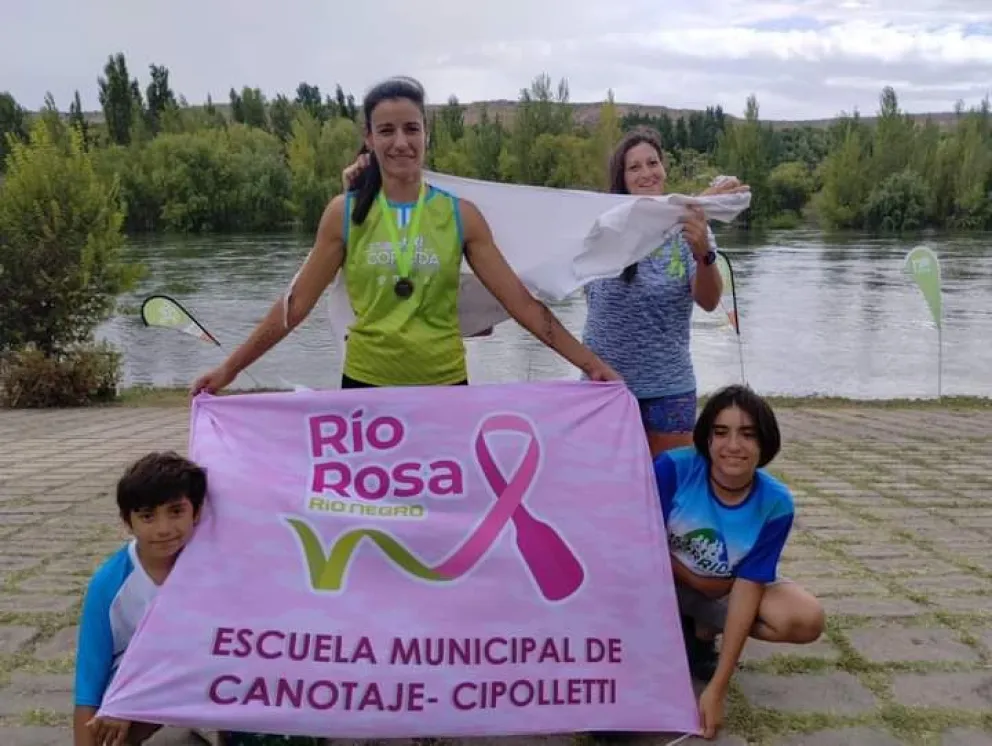 Exitoso primer día para Escuela Municipal de Canotaje de Cipolletti en el Campeonato Provincial