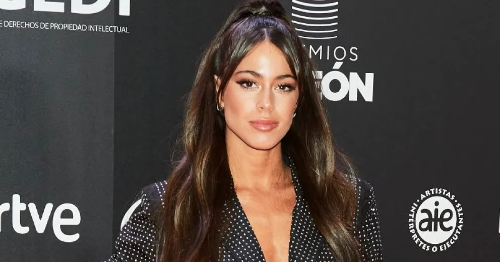 Tini Stoessel: cambio de look impactante en las calles de Buenos Aires