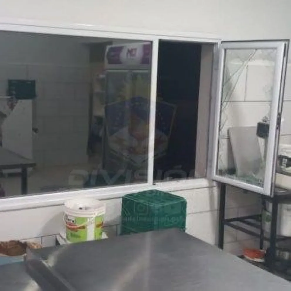 Inseguridad: entraron a robar una panadería, escaparon y los encontraron en la esquina