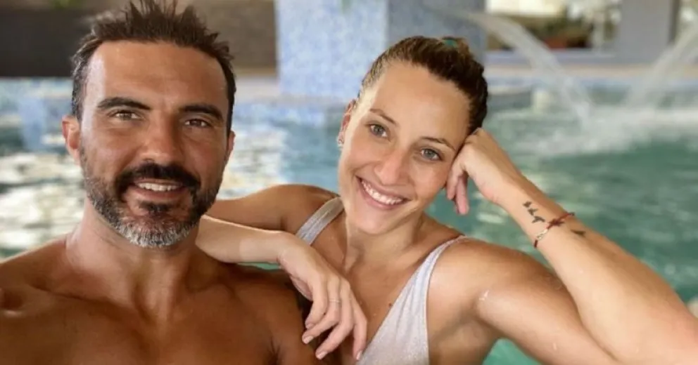 Fabian Cubero y Mica Viciconte disfrutan unas vacaciones en Villa Elisa