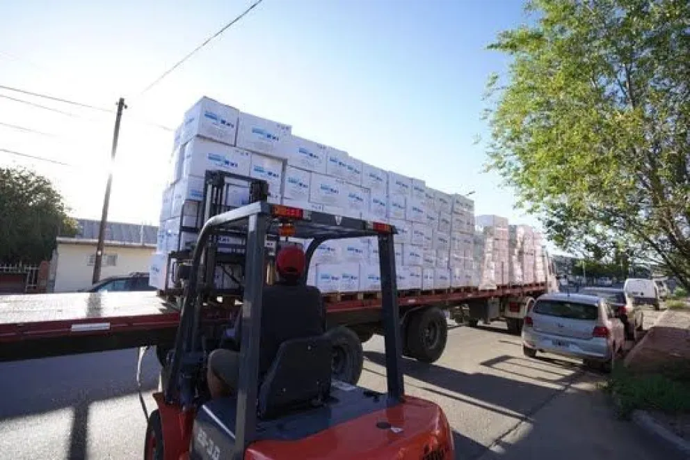 Llegó la primera entrega de insumos de esterilización para establecimientos sanitarios