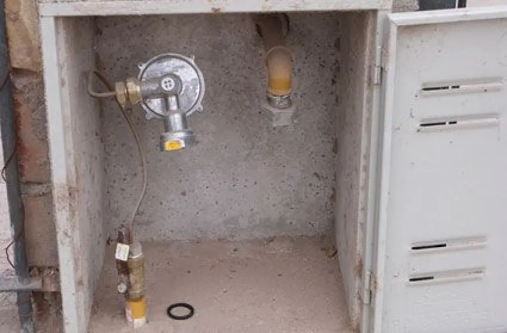 Vecinos del barrio Don Bosco preocupados por los robos en los medidores de gas
