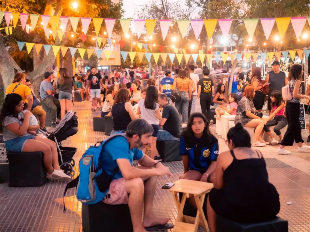 Más de 10.000 cipoleños se acercaron a disfrutar de la peatonal este domingo