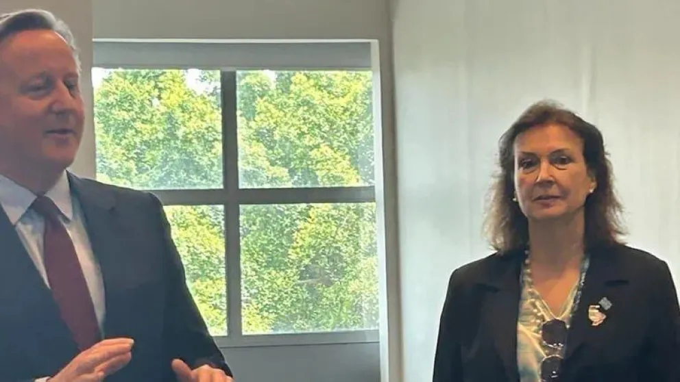 Diana Mondino se reunió con David Cameron, tras el viaje del canciller británico a las Malvinas 