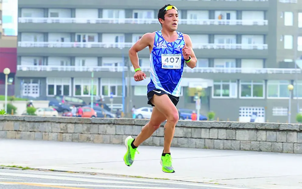 El corredor olímpico Joaquín Arbe competirá en la Carrera Ciudad de Cipolletti