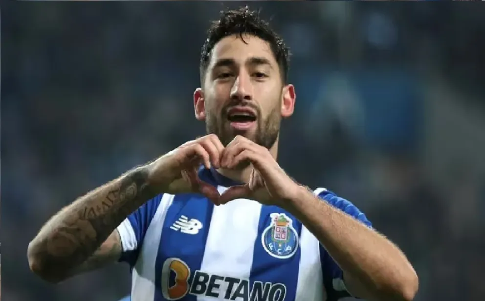 Un gigante de Europa quiere a Alan Varela y Boca podría recibir una millonaria cifra