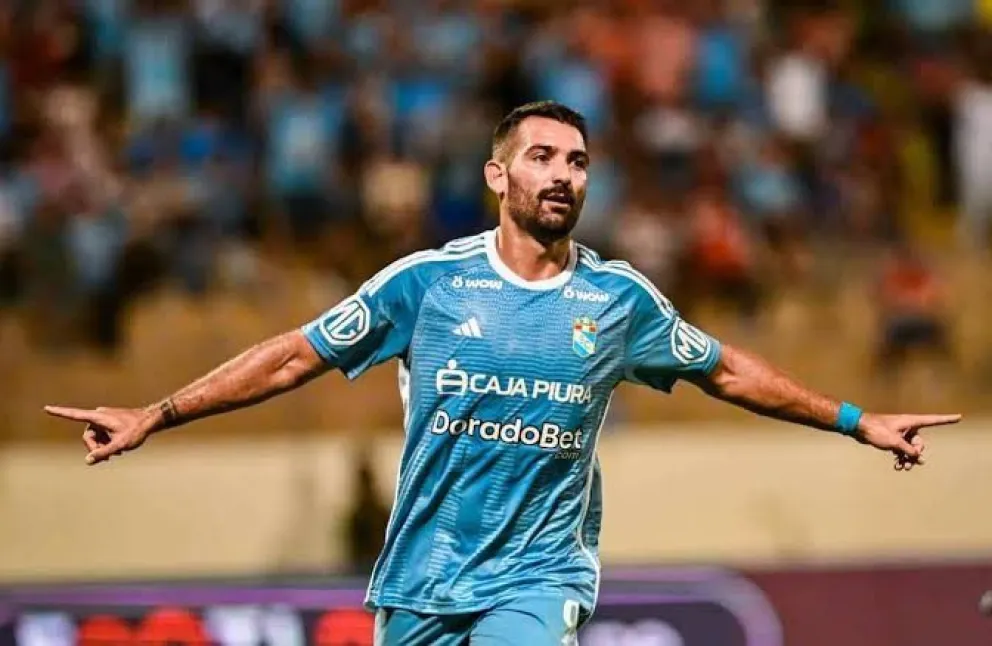 Por la Bota de Oro: Se fue de Independiente y ya convirtió 17 goles en el año