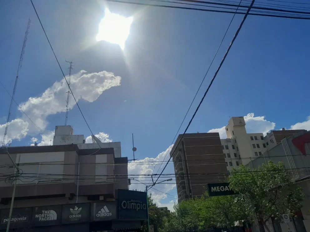 El pronóstico del tiempo anuncia otro día con máximas que superarán los 30 grados