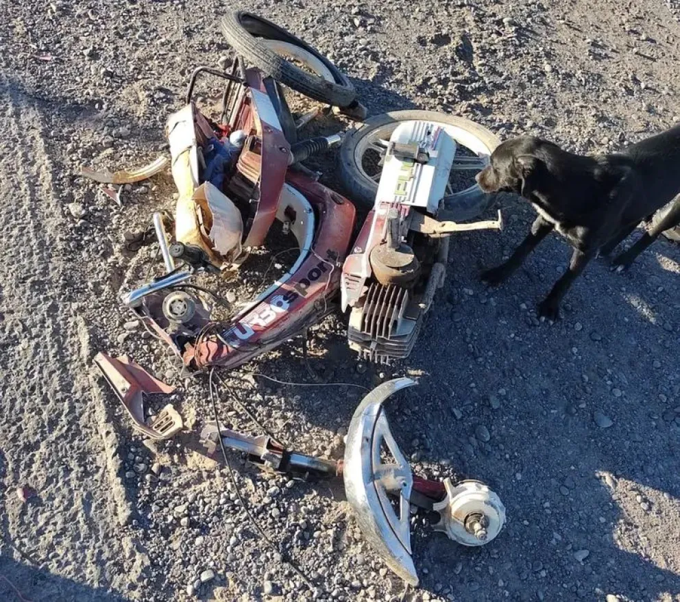 Se encuentra grave el motociclista que chocó con una camioneta en la Ruta 151