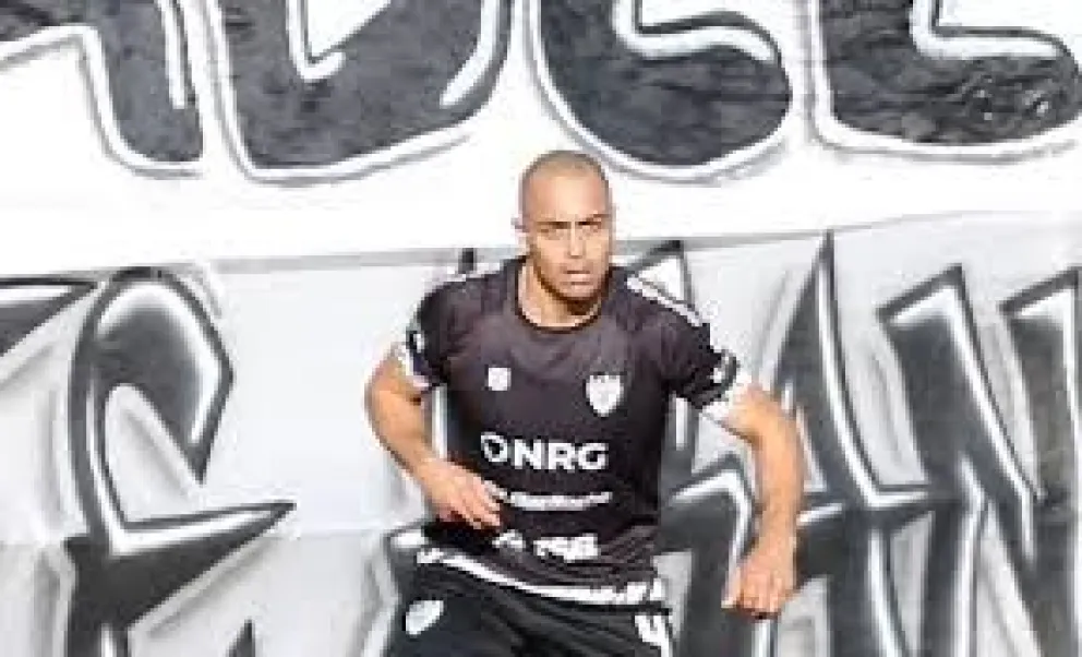Malas noticias para Cipo: un jugador fue internado y se pierde el resto de la pretemporada