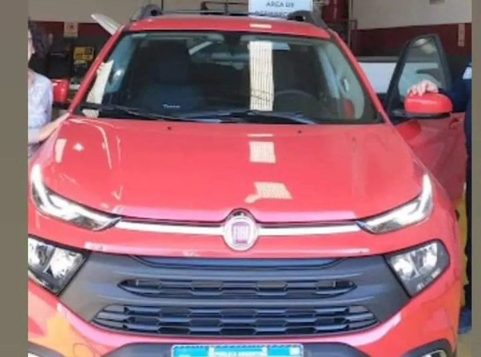 Sin impunidad, le robaron la camioneta que estaba estacionada a una familia del Alto Valle