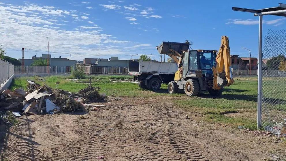 El municipio realiza tareas de mejoramiento en el Hospital de Cipolletti