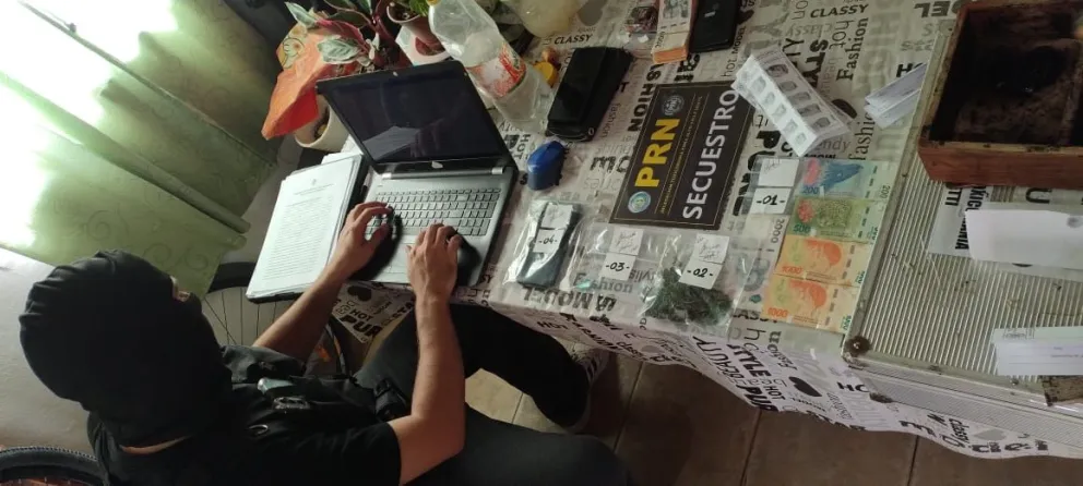 Segundo golpe consecutivo contra el narcotráfico en el mismo barrio: desmantelaron otro punto de venta de droga