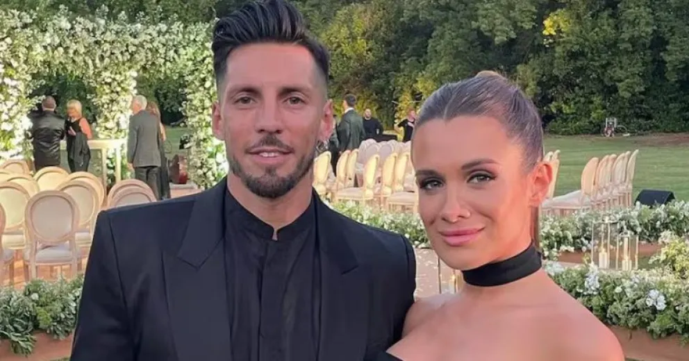 El esperado vestido de novia de Camila Homs