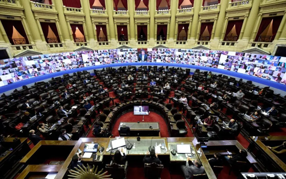 Con varias modificaciones y simplificada, vuelve el tratamiento de la ley Omnibus