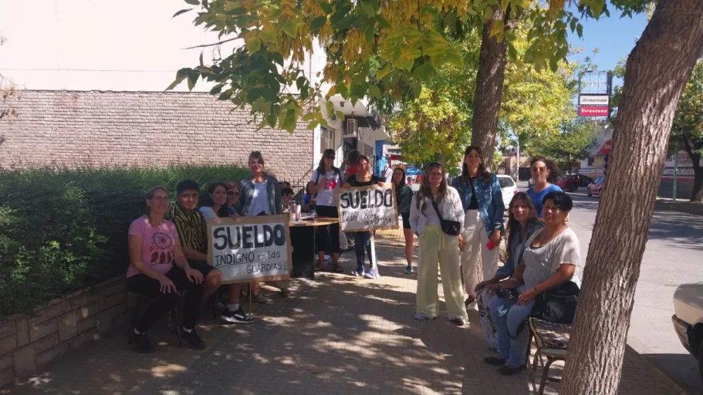 Trabajadores de SENAF en Cipolletti continúan reclamando un aumento salarial
