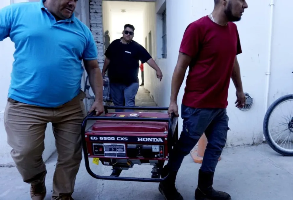 Empresa de servicios donó dos costos equipos a un municipio del Alto Valle