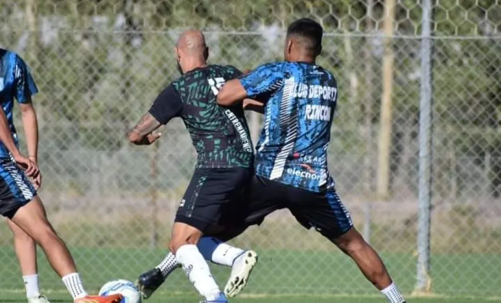 Cipoletti se impuso ante Deportivo Rincón en un gran partido amistoso 