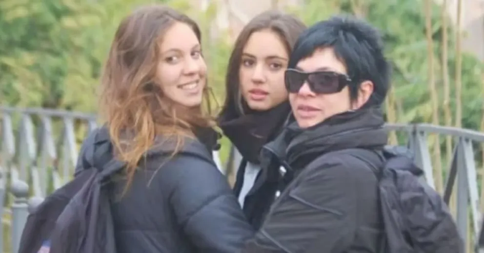 La vida nómada de Greta, la hija de Mónica Gutiérrez
