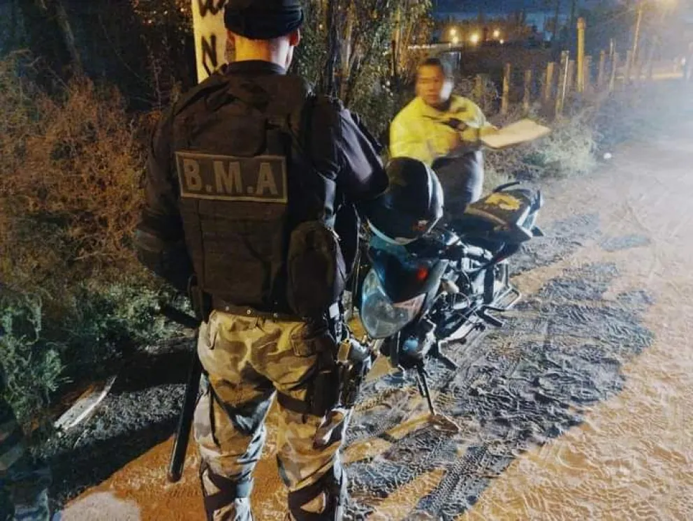 Continúan los operativo de la BMA en la ciudad de Cipolletti: realizaron más de 30 infracciones