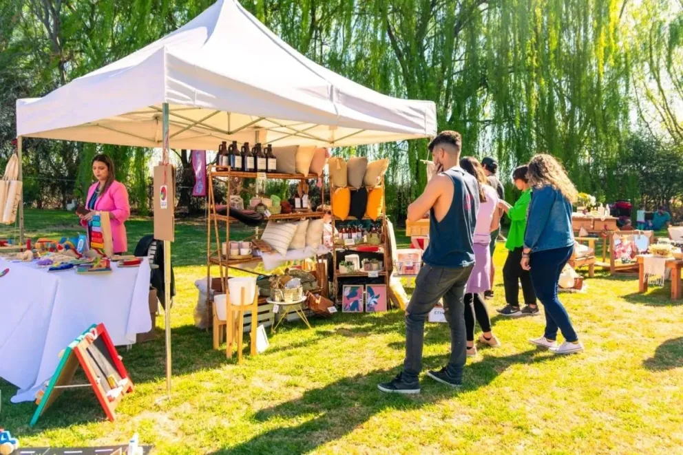 Agenda de actividades gratuitas en Cipolletti: ferias, gastronomía y espectáculos