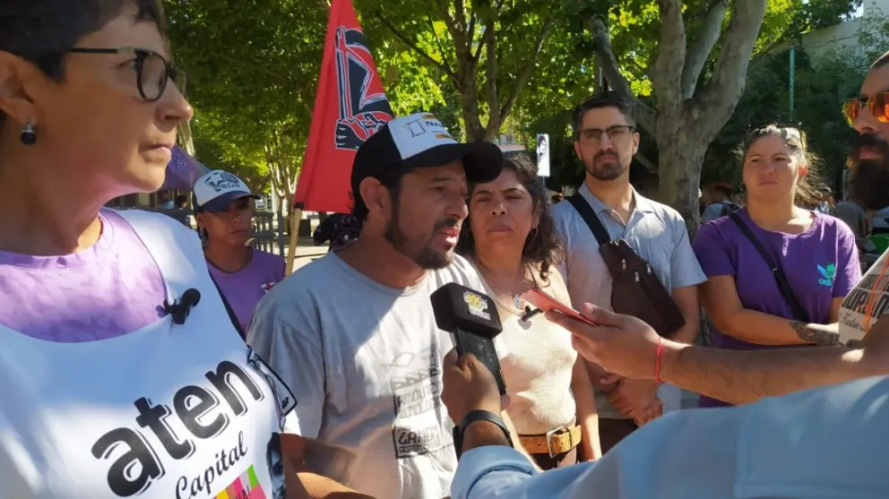 “Si el Gobierno hizo la mejor oferta salarial, que sus ministros cobren como una maestra”