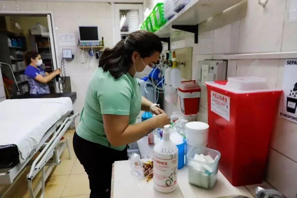 Aseguran que enfermeros tendrán hasta un 60% de aumento