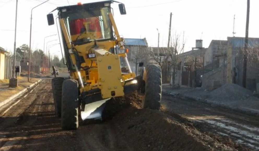 Agudizando el ingenio: municipio lanza moratoria para comprar maquinaria vial