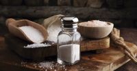Los sorprendentes usos de la sal en la limpieza del hogar