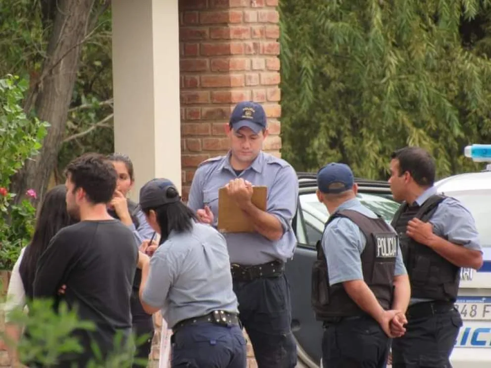 Violento intento de robo en una sidrería dejo a un empleado herido