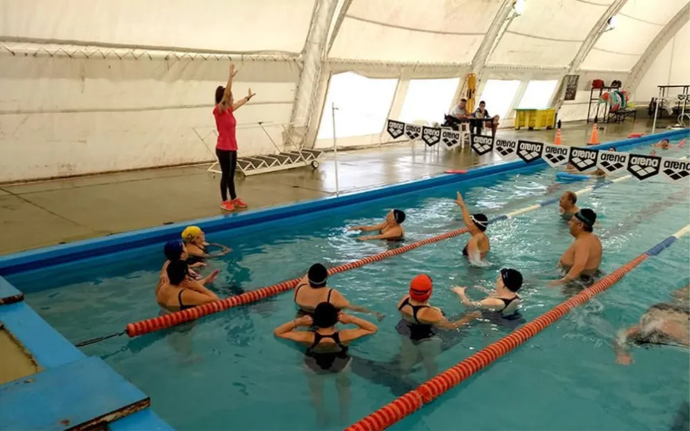 ¡Atentos! Este lunes y martes abre la pre inscripción para las clases de natación