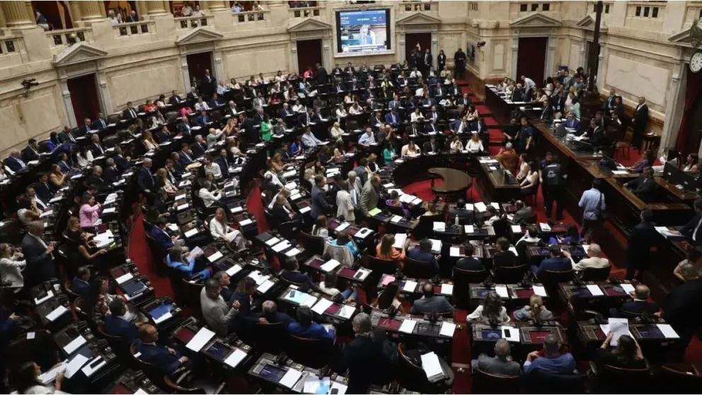 ¿Cuándo se tratará la Ley Ómnibus en Diputados?