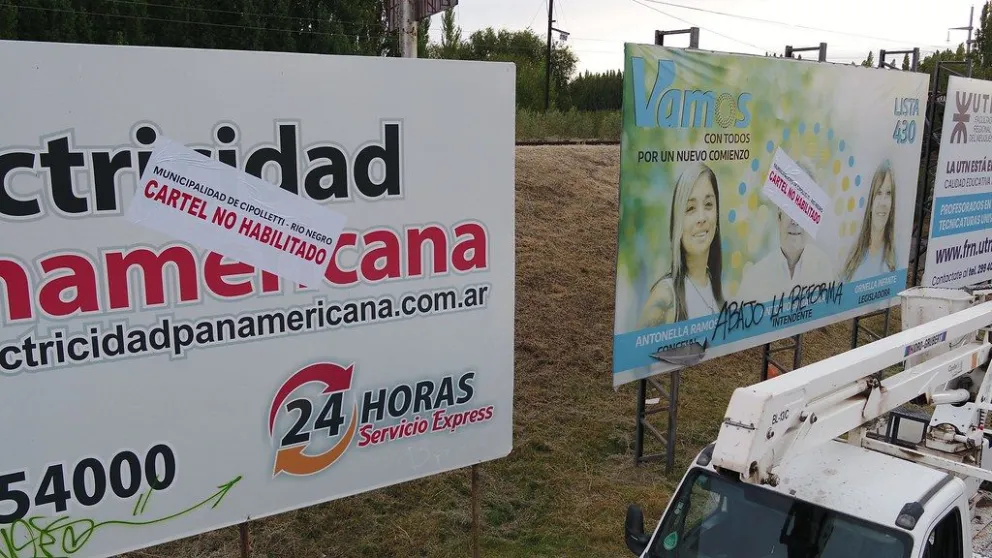 El Municipio ya había intimado a los propietarios de cartelería irregular (imagen archivo)