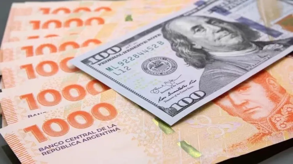 Renuevan el límite de US$200: ¿Quiénes no pueden acceder al dólar solidario en abril?