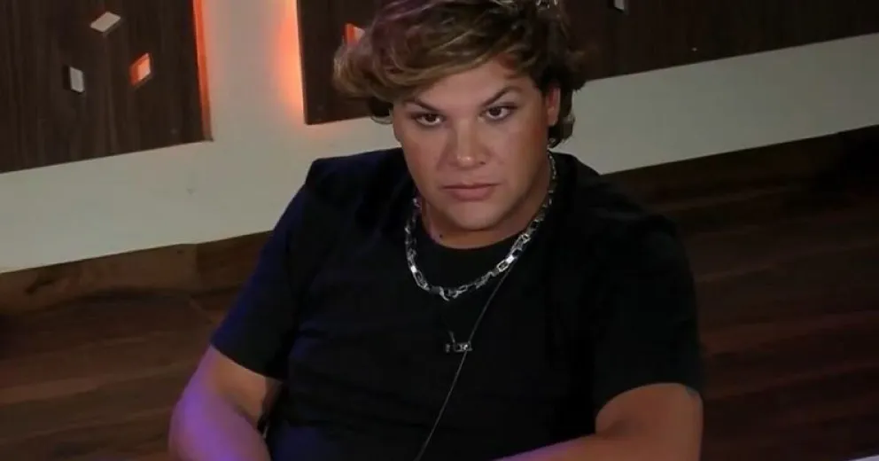 Lluvia de críticas hacia Emmanuel en la cena de nominados de Gran Hermano