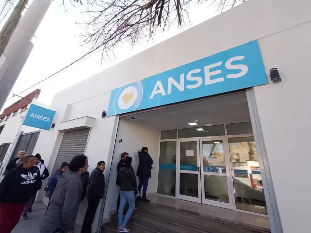 Sigue el ajuste en Anses: suspendieron la atención presencial en localidades de la región