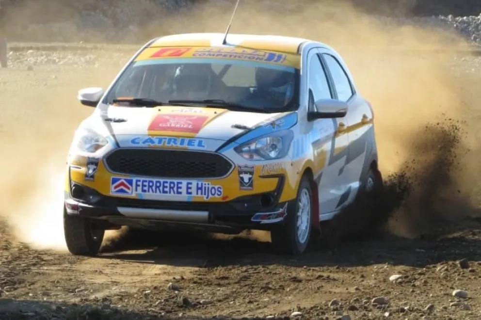 La región se prepara para el arranque del Campeonato Regional de Rally con 43 binomios inscritos
