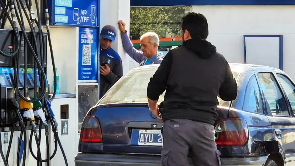 Combustibles: la demanda se redujo en un 20 % y hay preocupación por los mayores costos