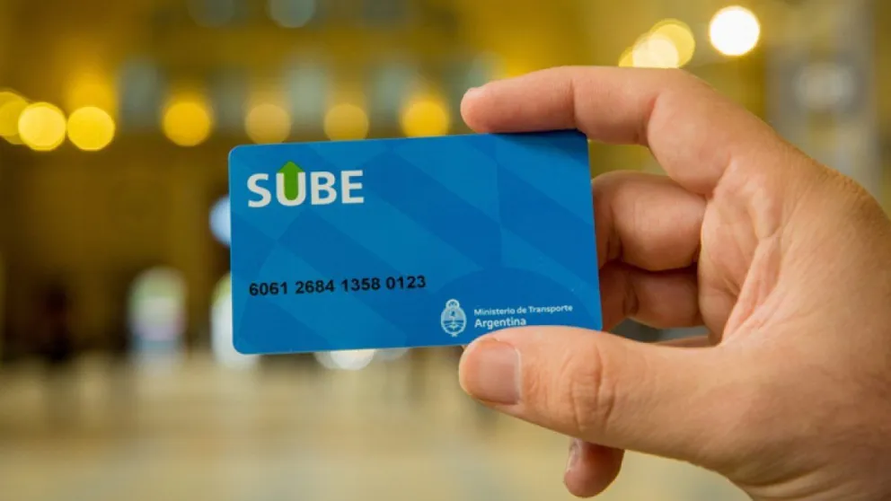 ¿El adiós a la SUBE? Una medida del Gobierno cambiaría la forma de pago del transporte público