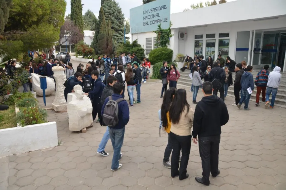 El vicerrector describió el crítico panorama que enfrenta la Universidad del Comahue
