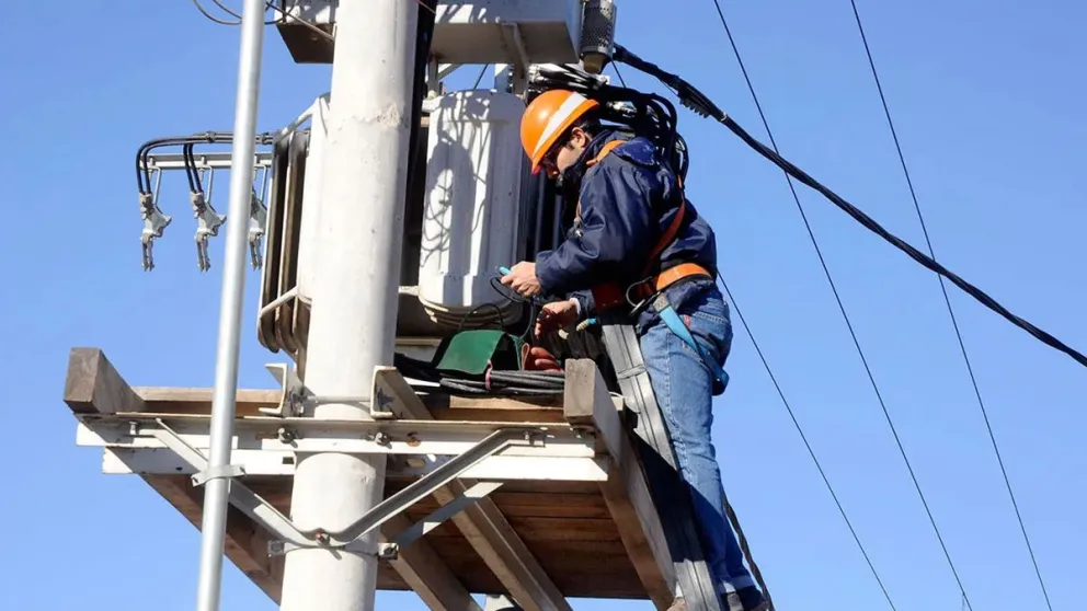  ¡Atención vecinos! Se realizarán cortes de luz programado en algunos barrios por trabajos de EdERSA