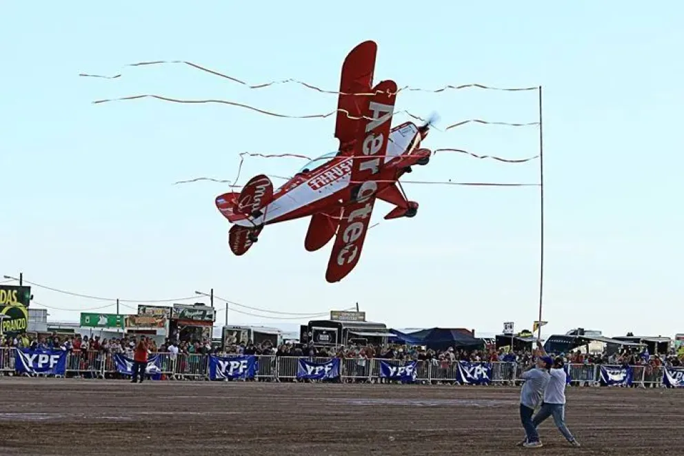 El Aeroblub quiere sorprender y prepara el festejo de los 25 años de su festival aéreo