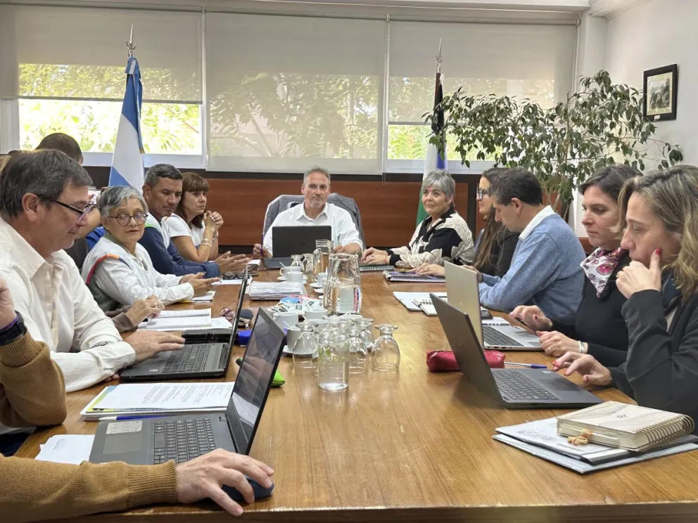 Río Negro realizó una nueva propuesta salarial a docentes
