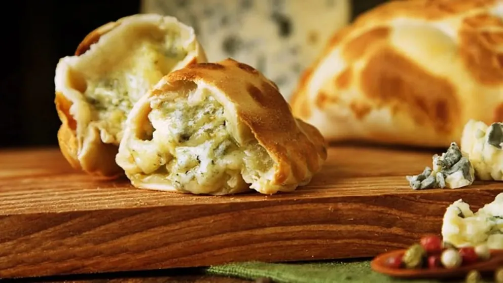 Delicias fáciles y rápidas: Empanadas de cebolla y queso