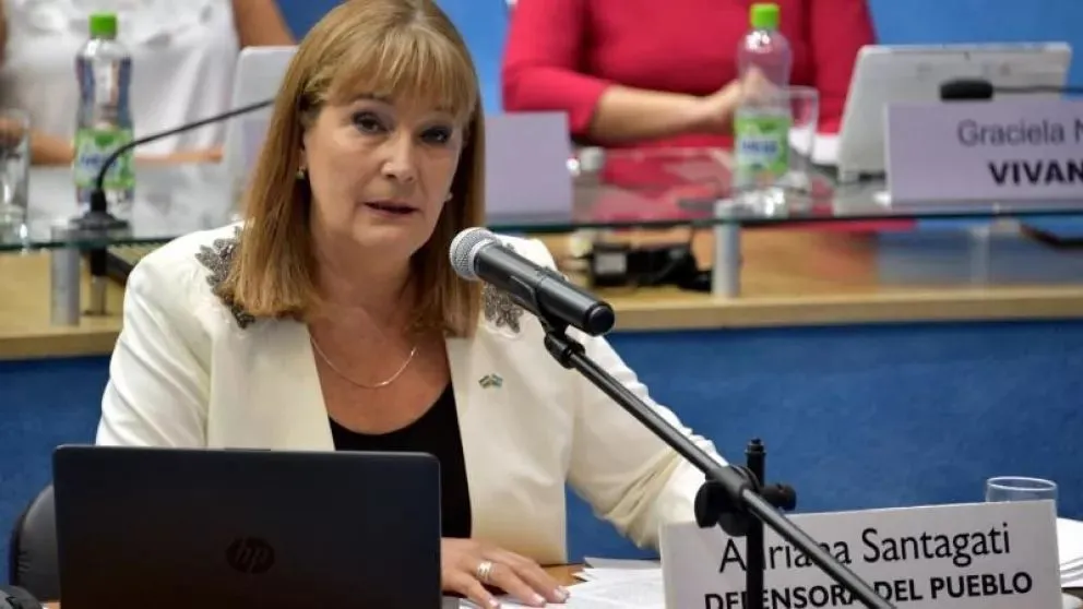 Fuerte advertencia de la Defensora del Pueblo: “puede llegar a la privación de esos servicios”