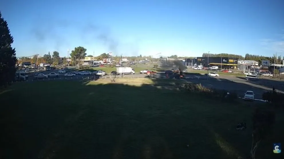 Se liberó el tránsito en el puente carretero Cipolletti - Neuquén