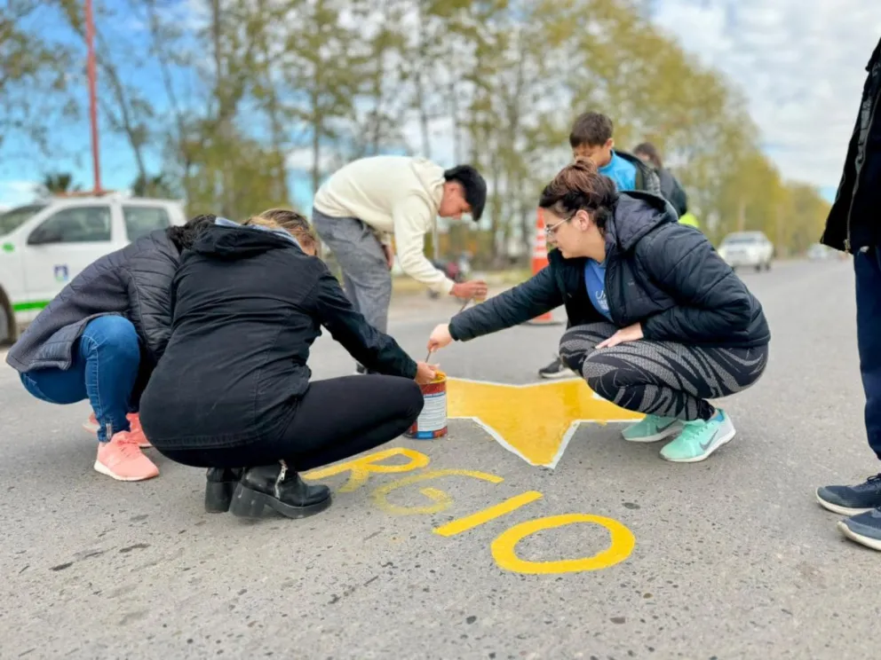 La comunidad recordó a Sergio Gelabert renovando su estrella amarilla 