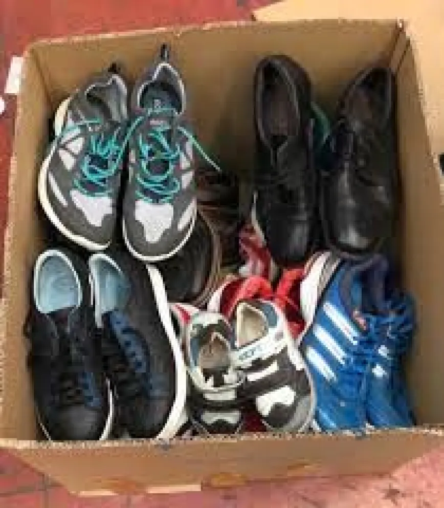 Realizan campaña solidaria para "Que el frío no entre por los pies" en Cipolletti