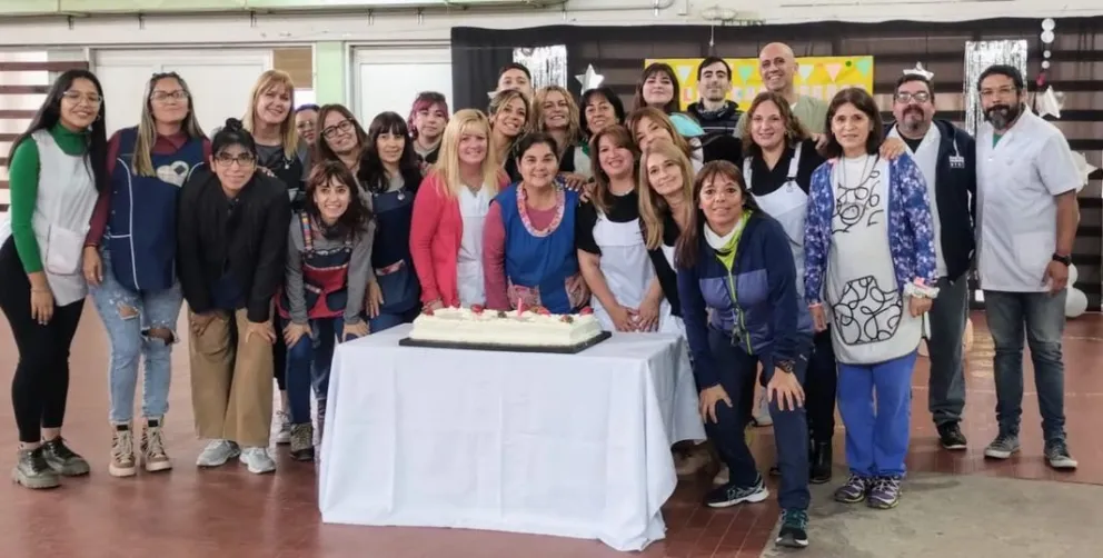 La Escuela 53 de Cipolletti festejó su 102 aniversario